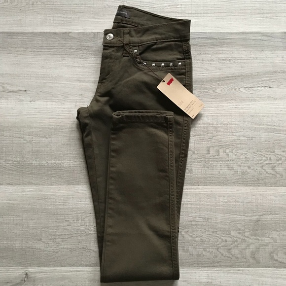 Levi’s Jeans - Picture 2 of 7